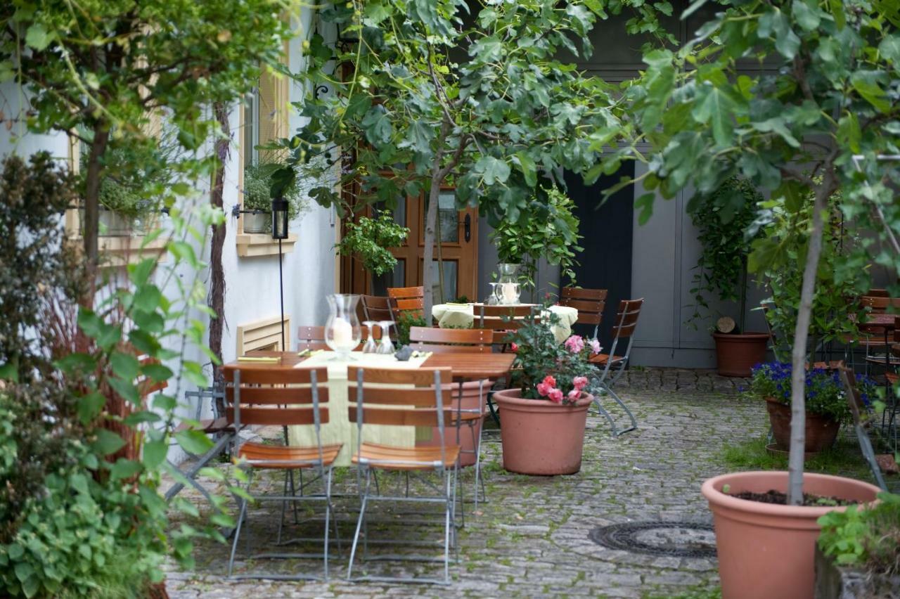 Gasthaus Zur Sonne Nordheim am Main Exterior foto